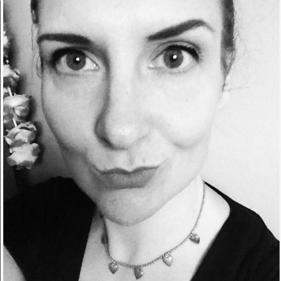 Meet your Posher, Shayla - Picture 2 of 12